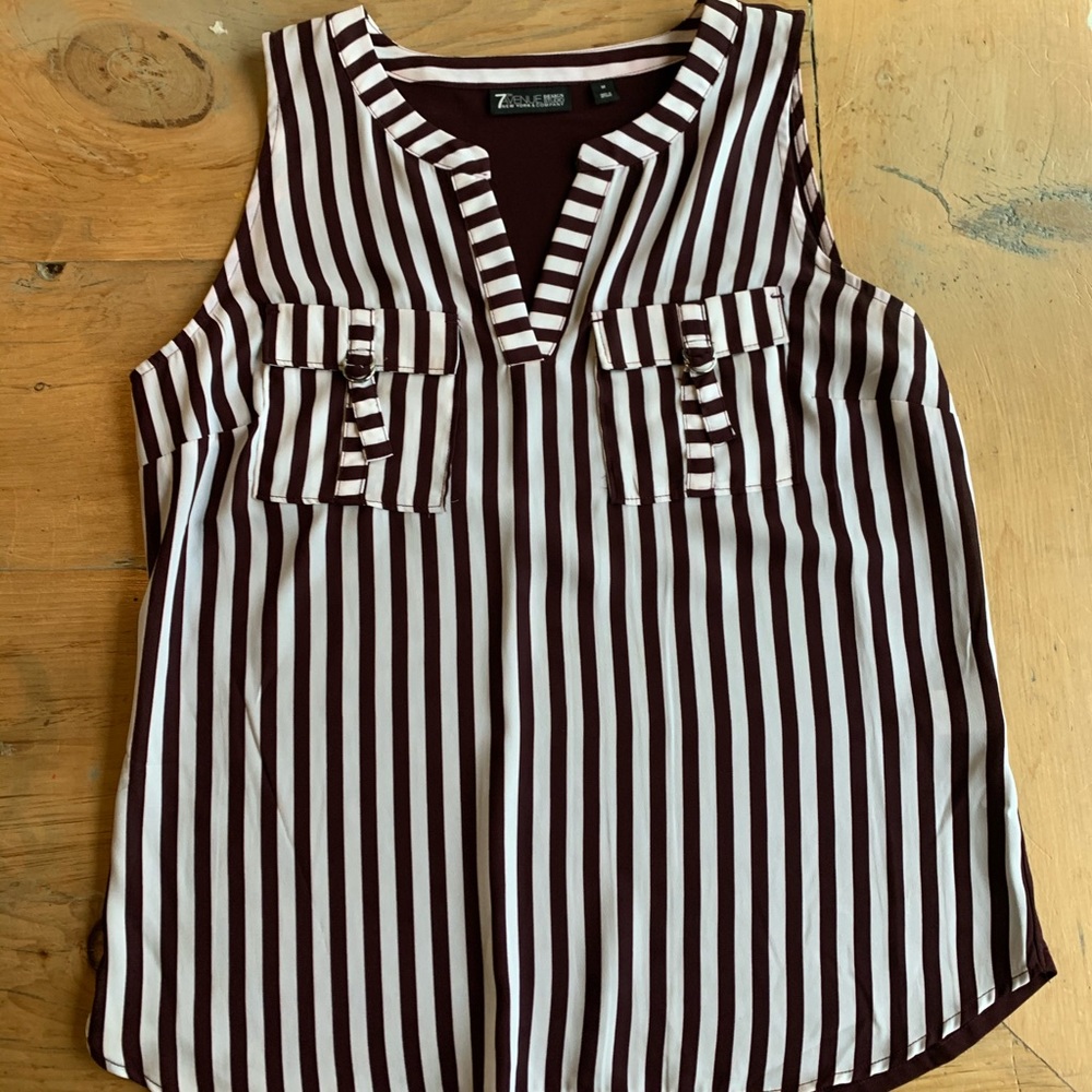 New York & Co. Burgundy strip tank | Size M